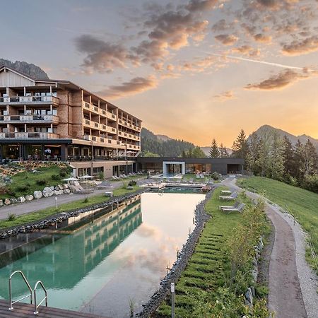 Ruhehotel & Naturresort Rehbach - Adults Only Schattwald Dış mekan fotoğraf