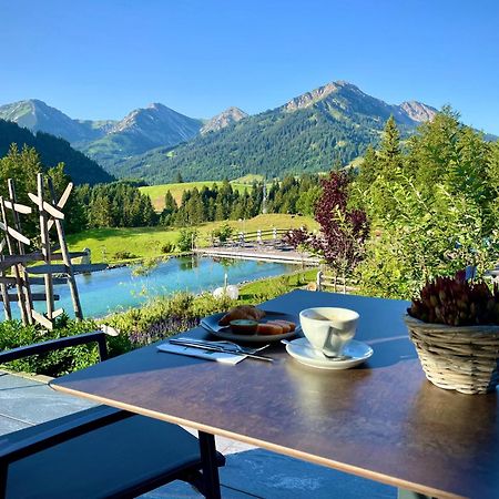 Ruhehotel & Naturresort Rehbach - Adults Only Schattwald Dış mekan fotoğraf