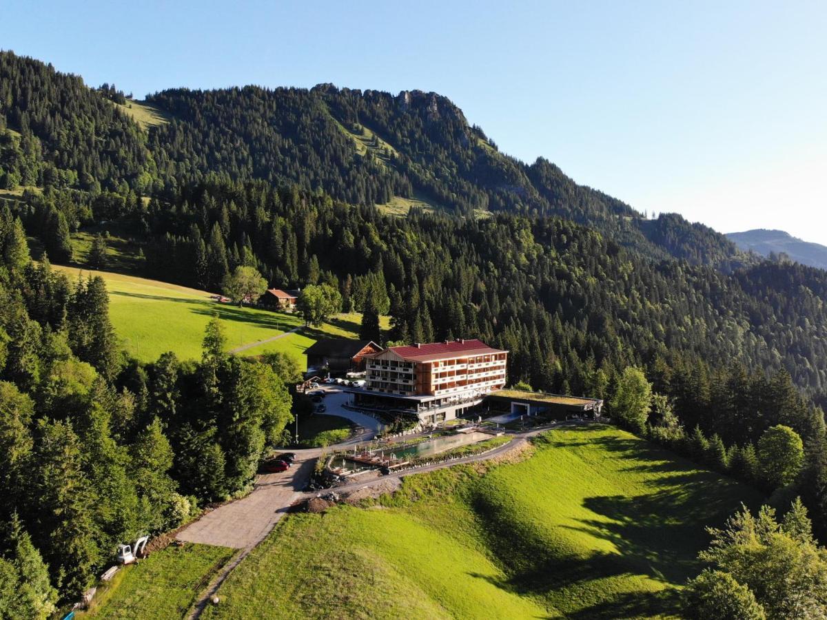 Ruhehotel & Naturresort Rehbach - Adults Only Schattwald Dış mekan fotoğraf