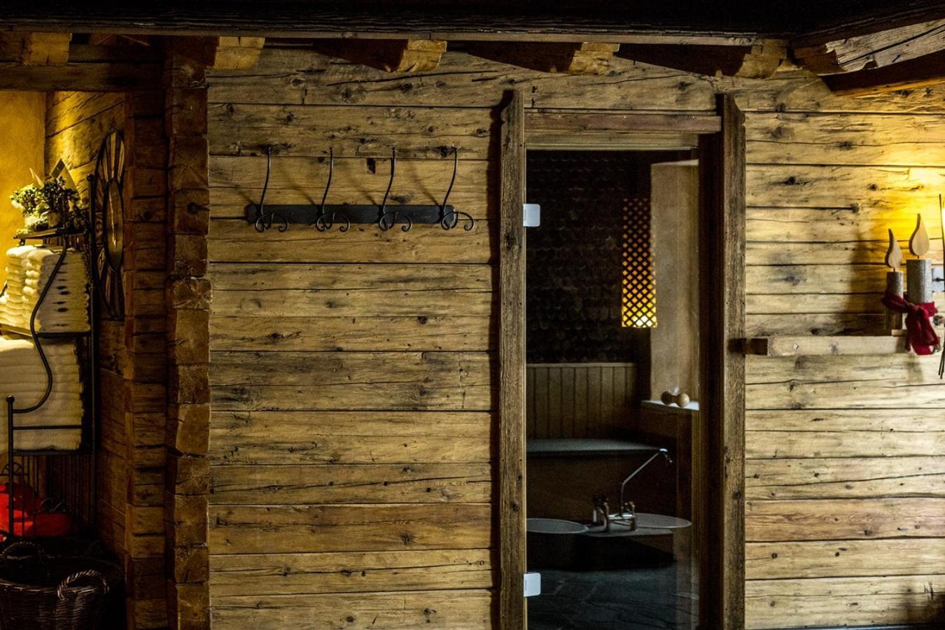 Ruhehotel & Naturresort Rehbach - Adults Only Schattwald Dış mekan fotoğraf