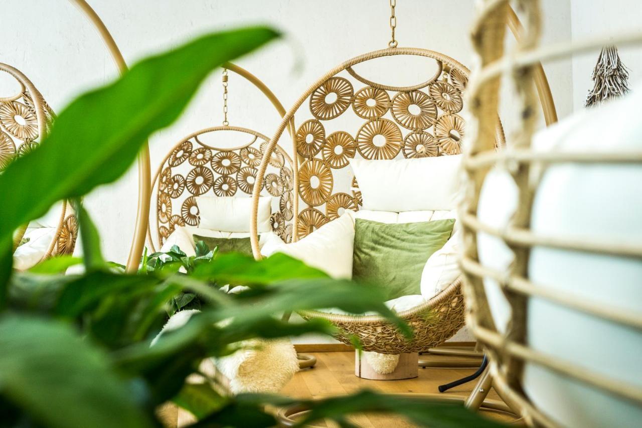 Ruhehotel & Naturresort Rehbach - Adults Only Schattwald Dış mekan fotoğraf